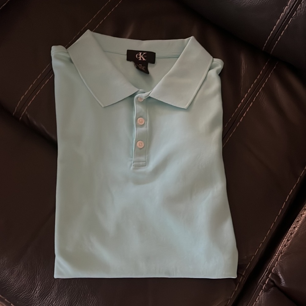 Men’s shirts perfect condition